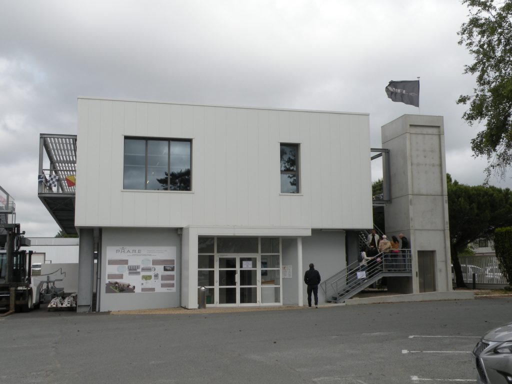 Construction d&rsquo;un nouveau réfectoire-salle de détente-local CSE